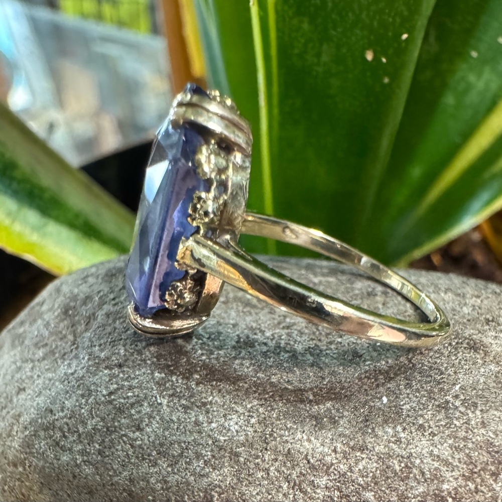14k Blue Spinel Ring - Picture 3 of 13